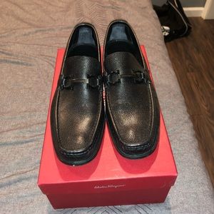 Salvatore Ferragamo Black Shoes Size 10.5